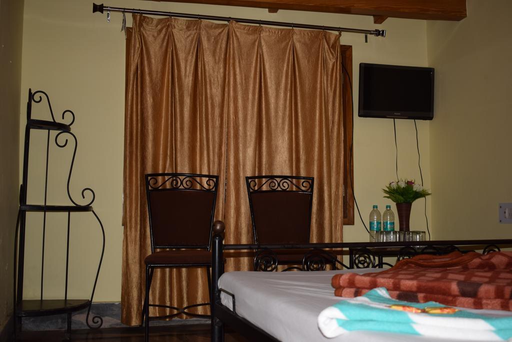 Star Guest House Найнитал Экстерьер фото